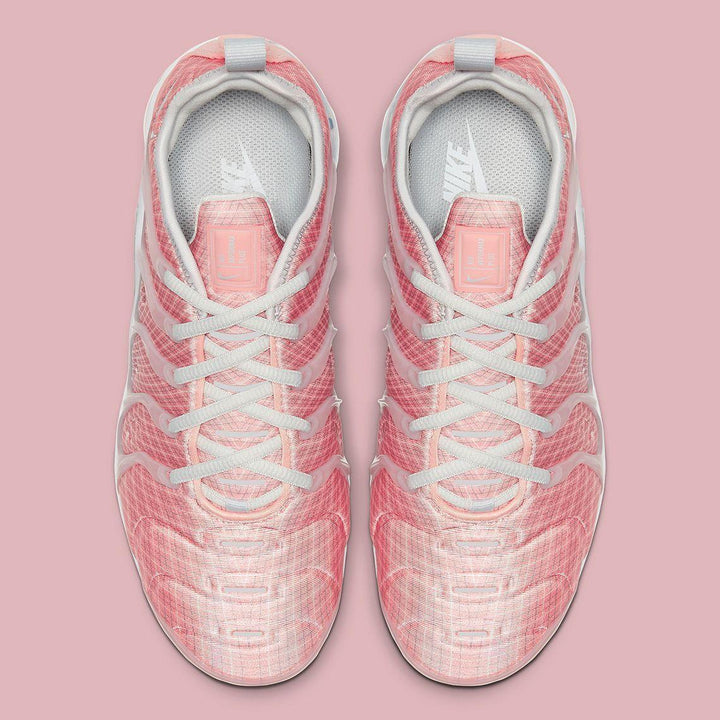 Nike Air VaporMax Plus 'Bleached Coral Pure Platinum'