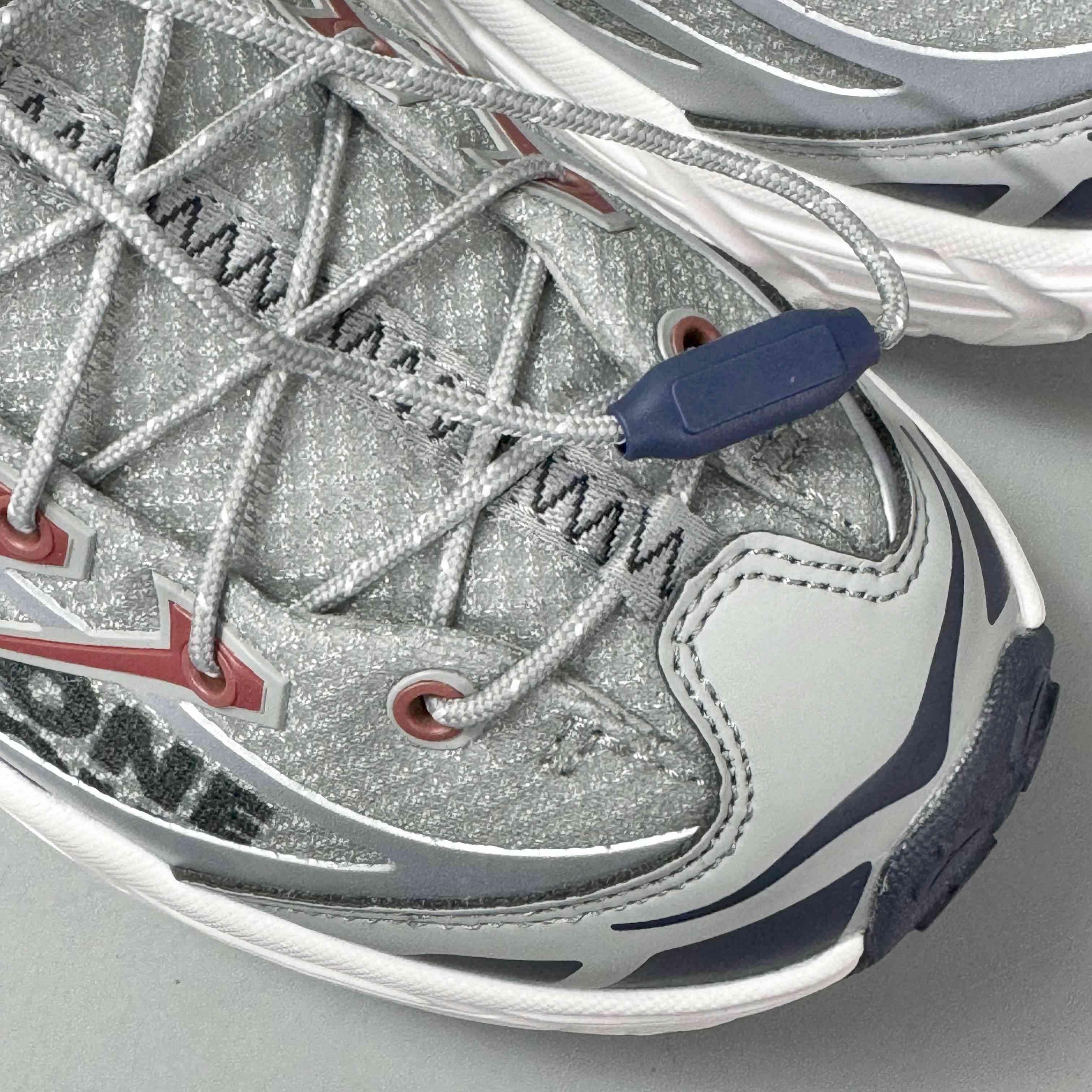 Hoka One One Mafate Three2 'Limestone Outer Space'