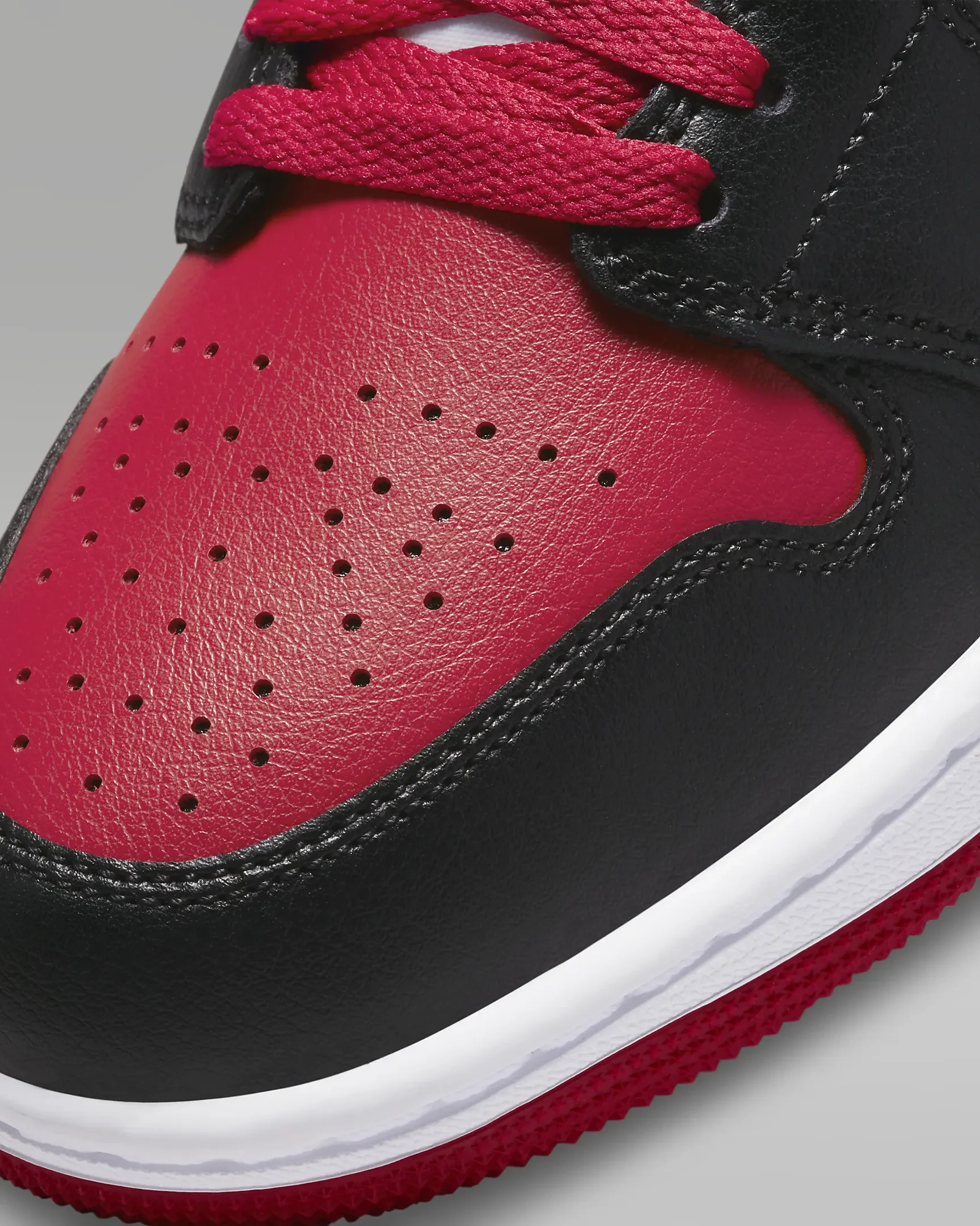 AIR JORDAN 1 Mid