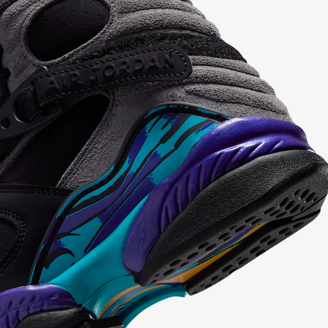 Air Jordan 8 Retro "Aqua"