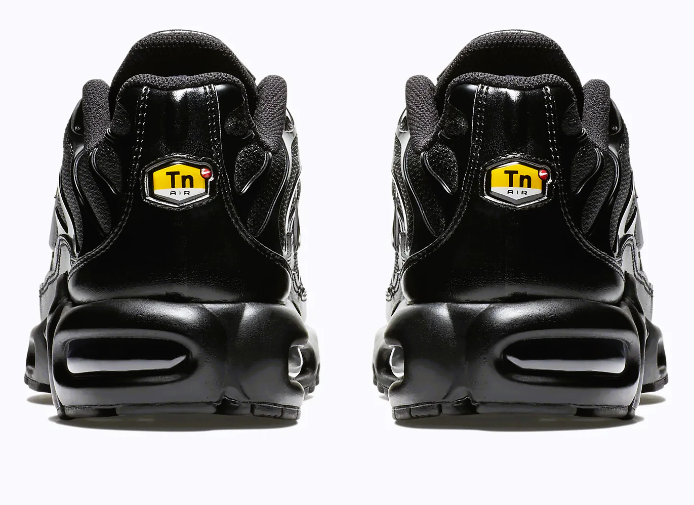 NIKE AIR MAX PLUS