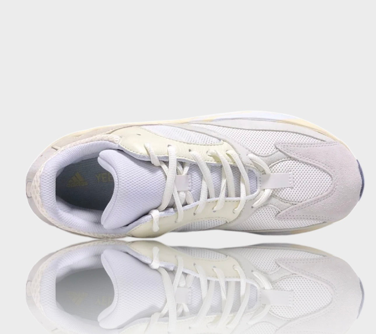 Yzy Boost 700 'Analog