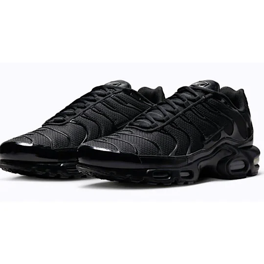 NIKE AIR MAX PLUS