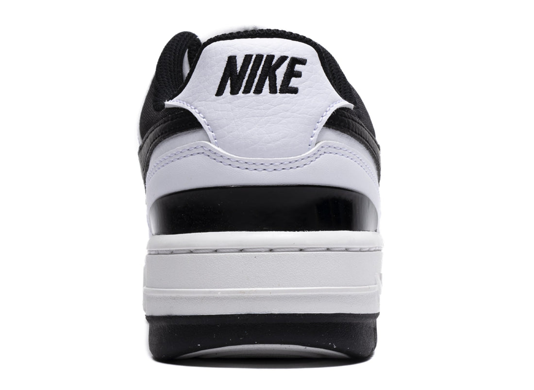 Women's Nike Gamma Force