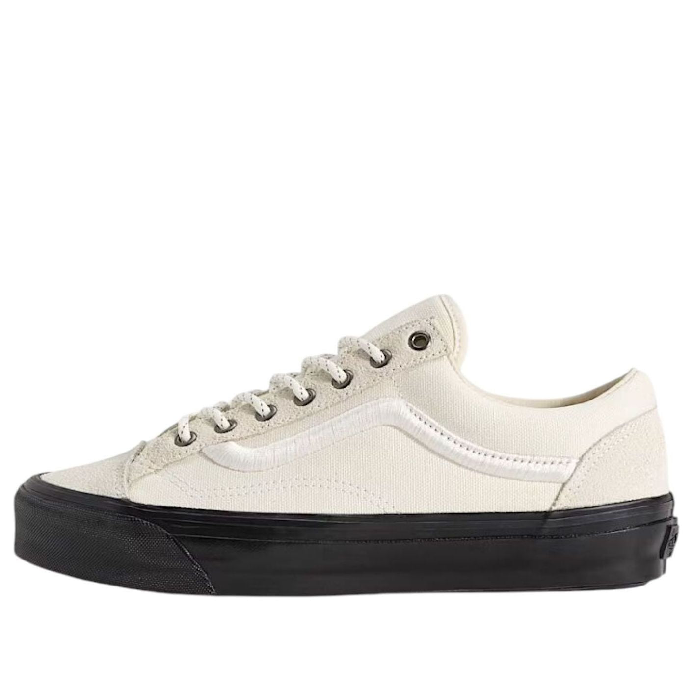 Vans Premium Old Skool 36+ 'Classic White' VN000D9R2VZ