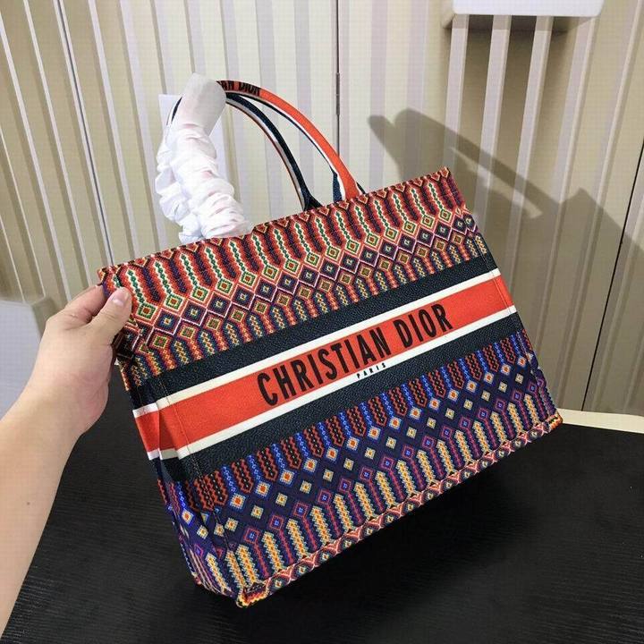 CHRISTIAN DIOR  HANDBAG
