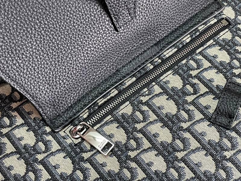 Dior Gallop Sling Bag Black Grained Calfskin