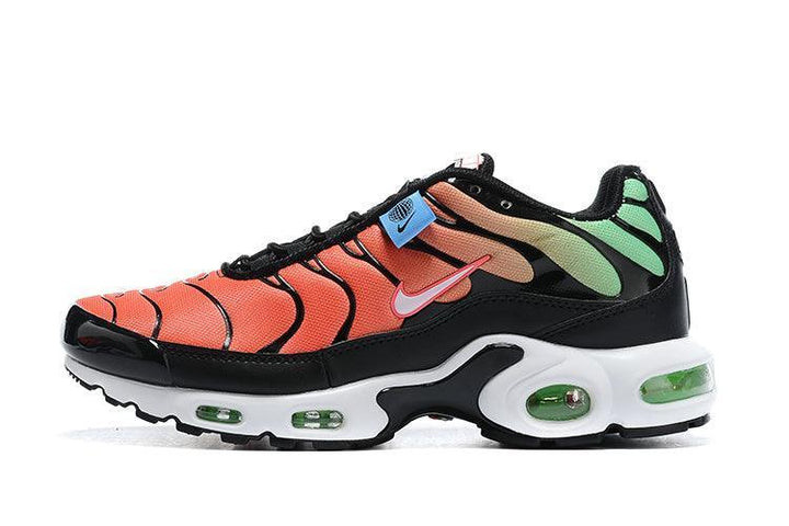 Nike Air Max Plus 'Worldwide Pack Crimson Green'