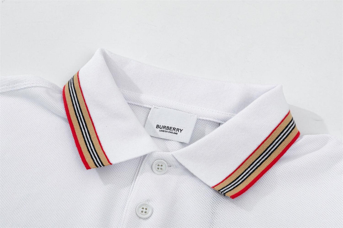 Burberry White T-Shirt With Collar