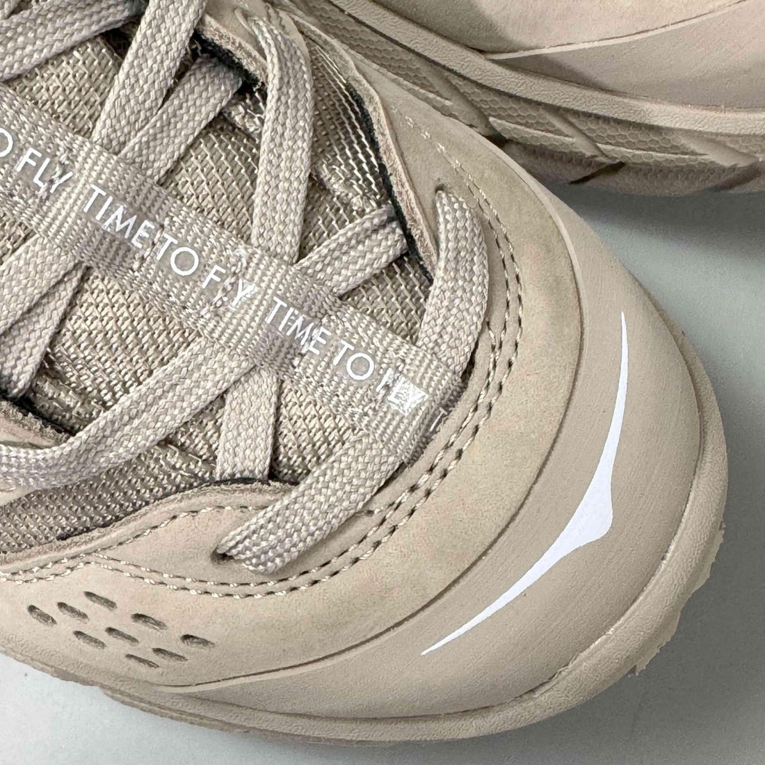 Hoka One One Tor Ultra Low Wp Jp 'Simply Taupe'