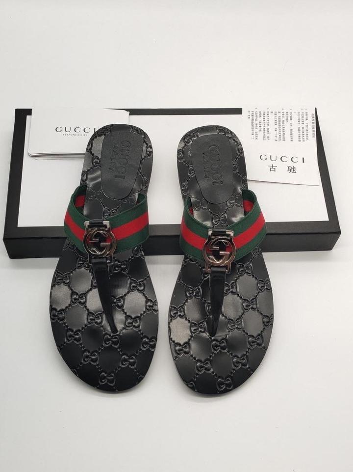 Gucci Leather Slippers for Men – Luxury Comfort & Style (New)