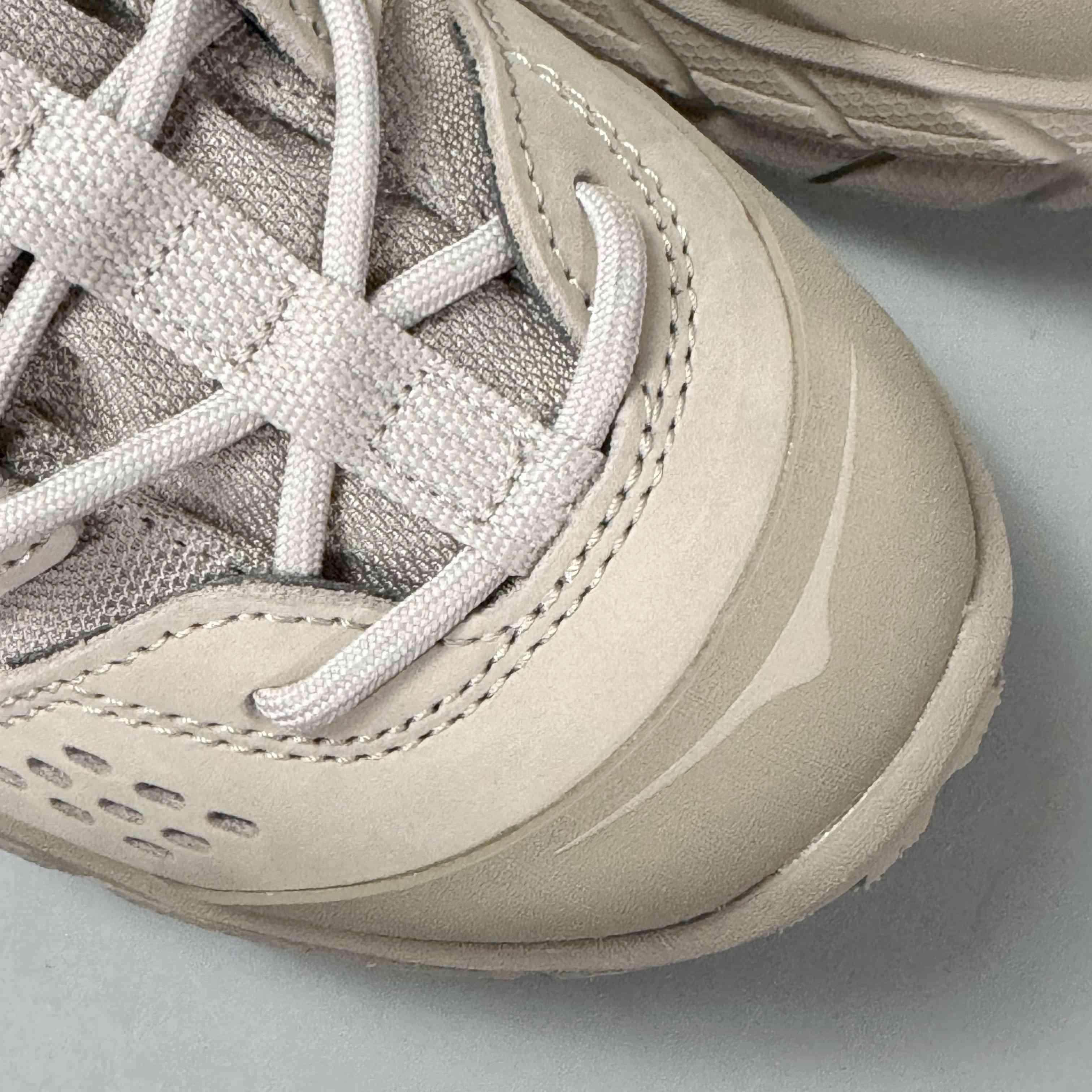 Hoka One One Tor Ultra Low 'Simply Taupe'