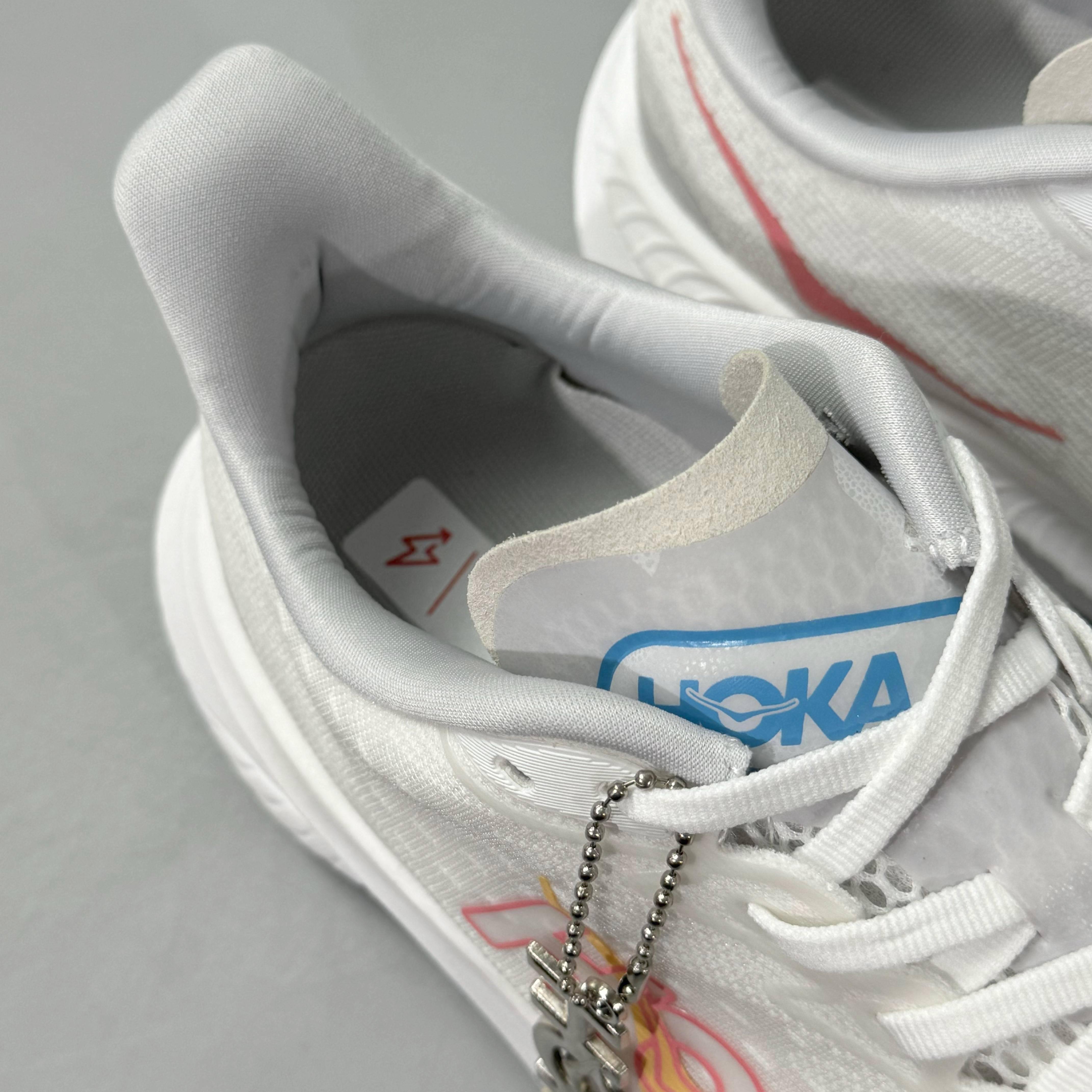 Hoka One One Mach 6 'White Nimbus Cloud'