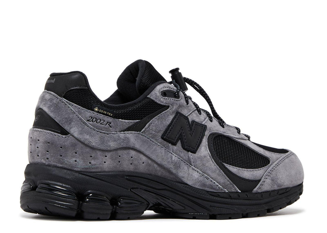 New Balance 2002R Gore-Tex Charcoal
