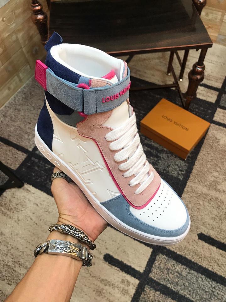 LOUIS VUITTON - SNEAKER - SleekGait