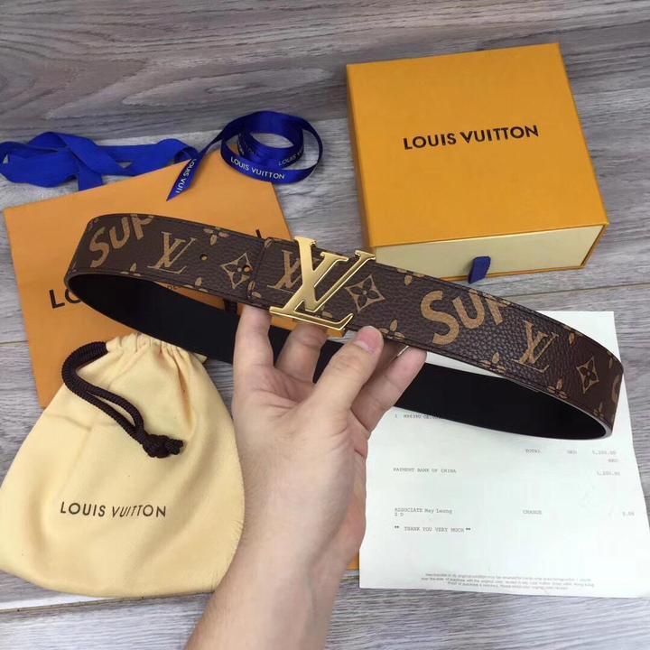 LOUIS VUITTON X SUPREME - LEATHER BELT - SleekGait