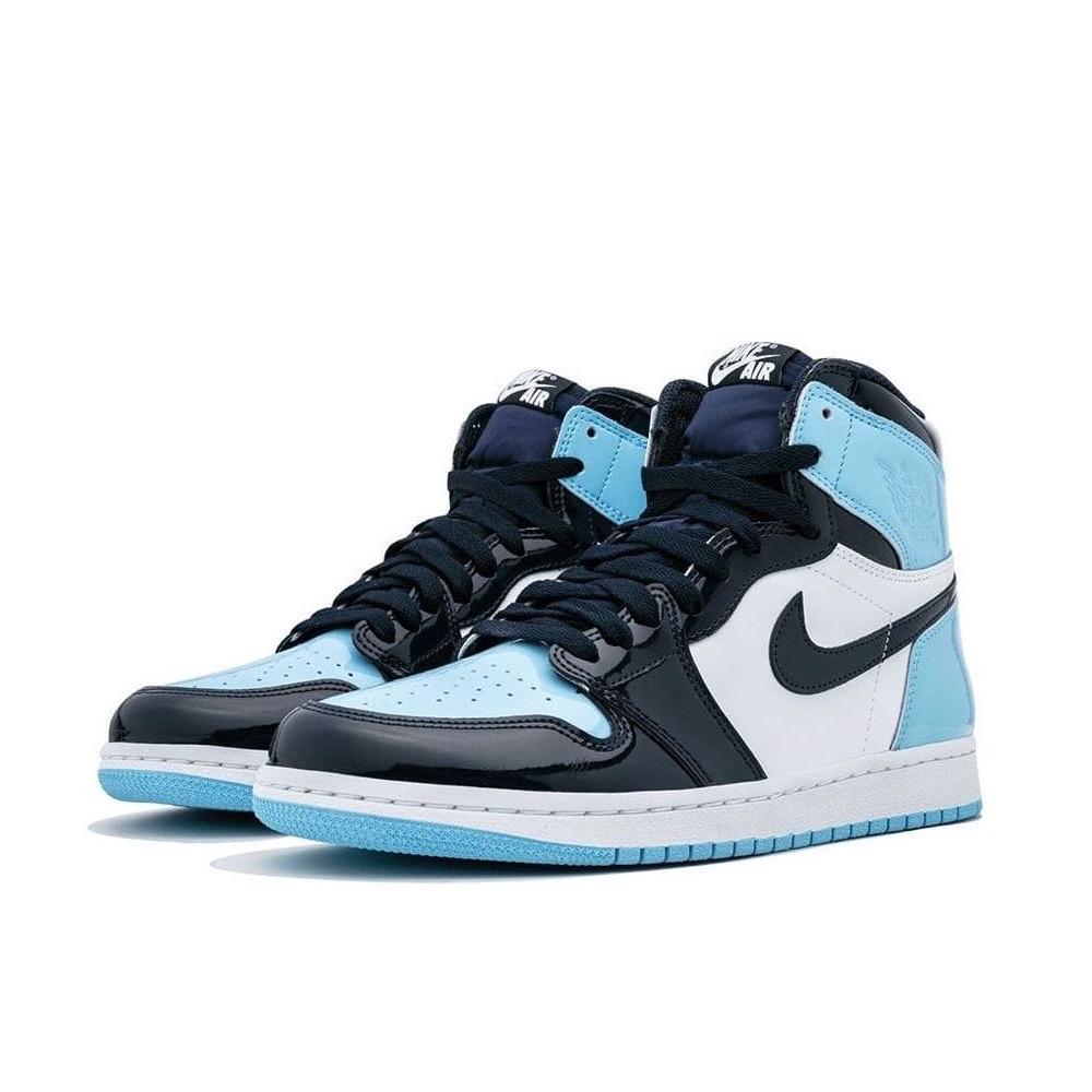 NIKE - AIR JORDAN 1 - SleekGait
