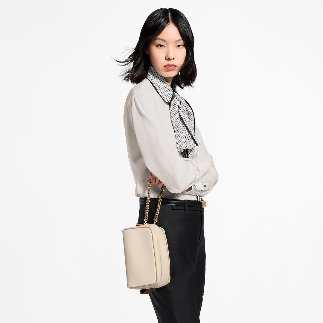 (WMNS) LOUIS VUITTON 26 Dopp Kit 'Vanilla' M29547