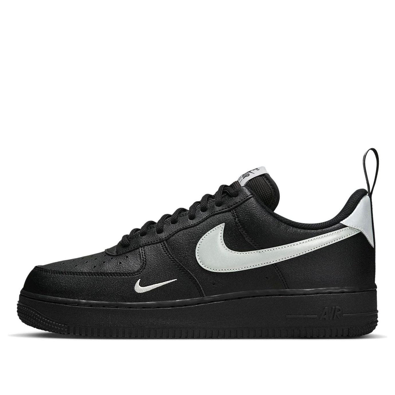 Nike Air Force 1 '07 LV8 UT 'Black Metallic Silver' DX8967-001