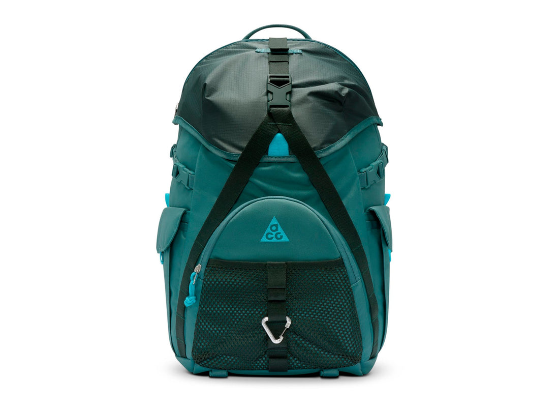 Nike ACG Daymax Backpack