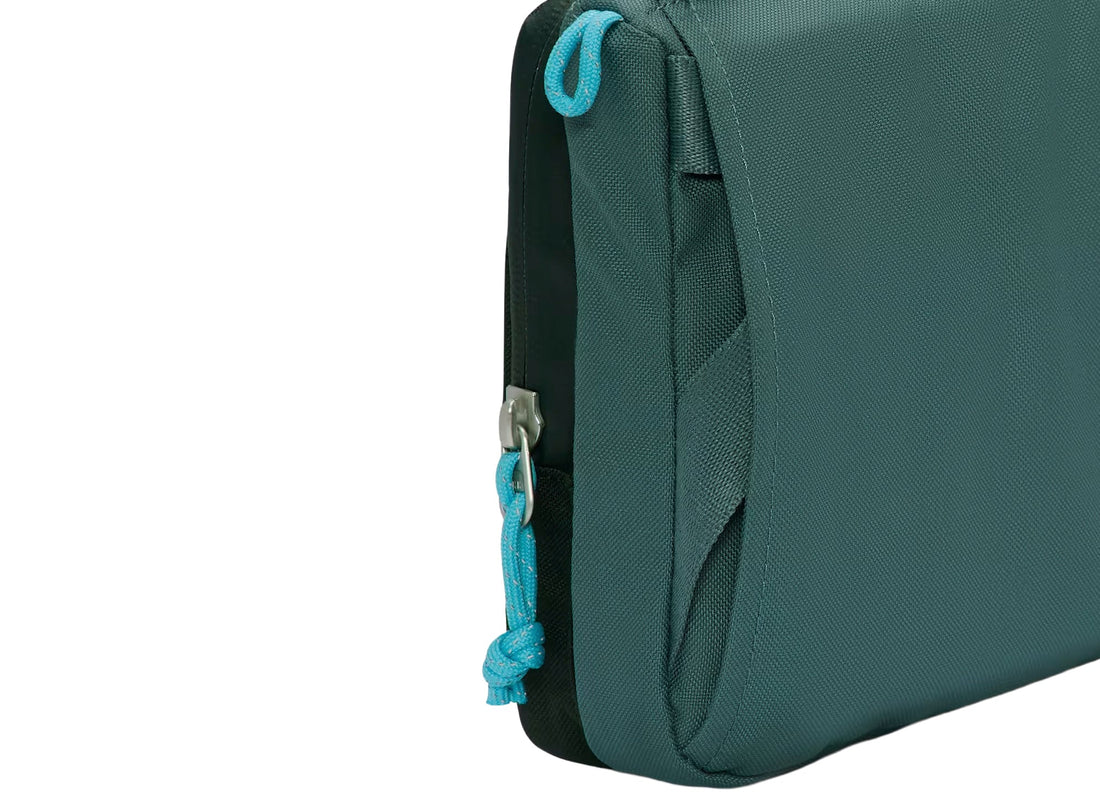 Nike ACG "DAYMAX" Crossbody Bag in Mineral Slate