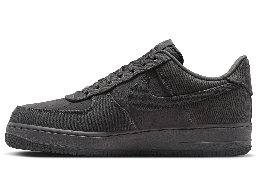 Nike Air Force 1 '07 LV8 "Denim" in Anthracite