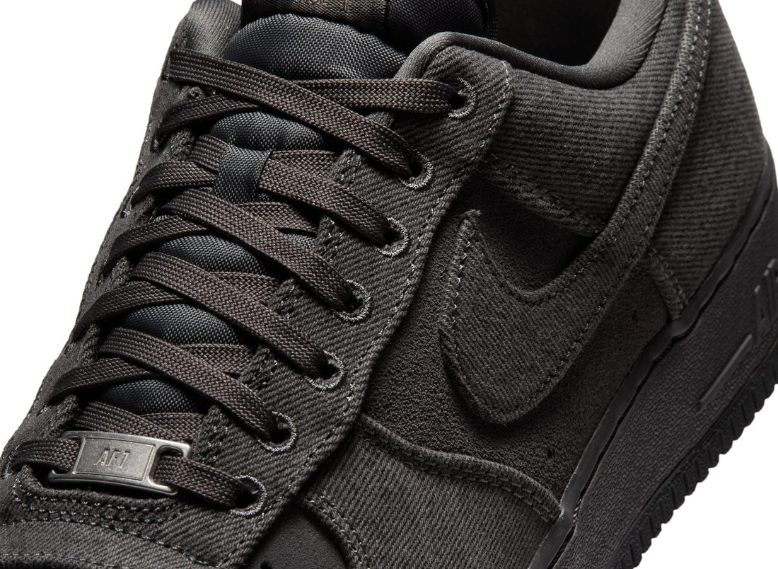 Nike Air Force 1 '07 LV8 "Denim" in Anthracite