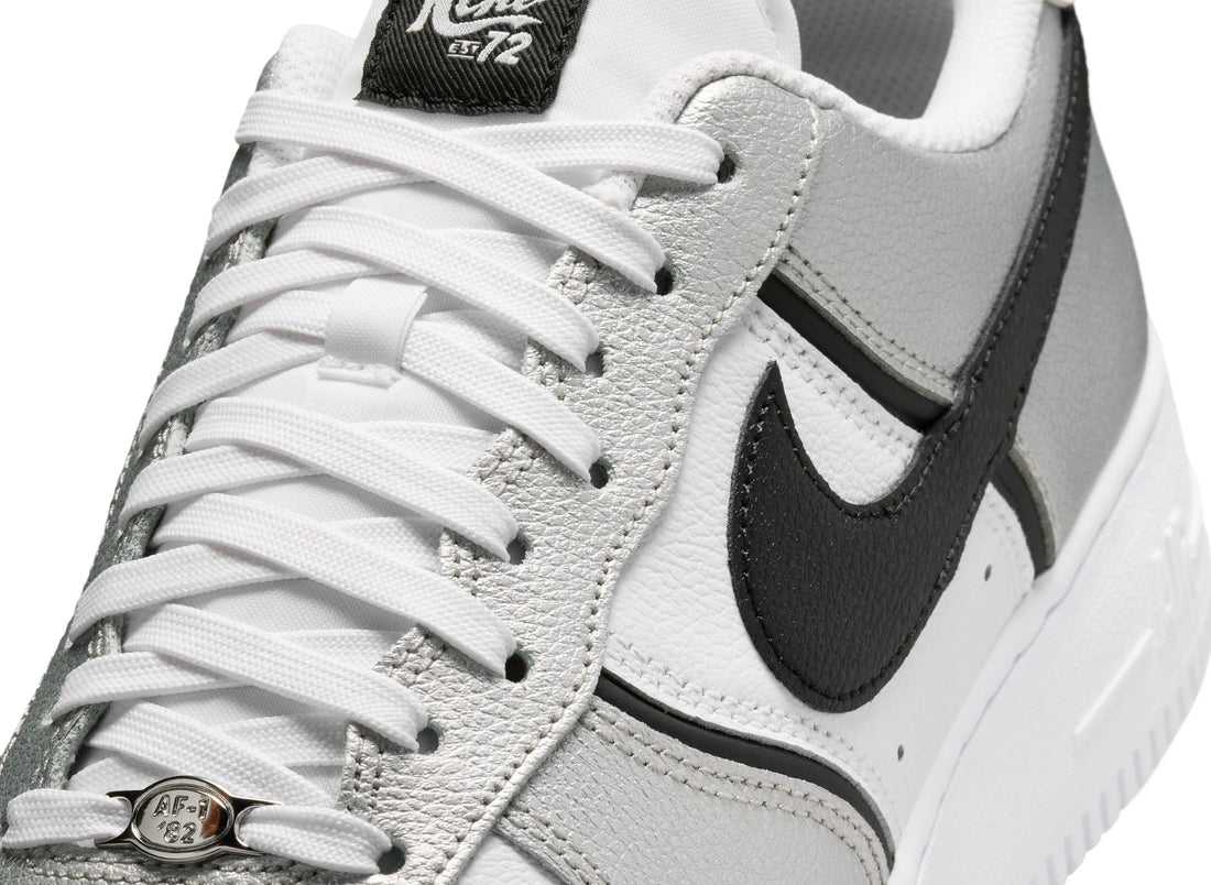 Nike Air Force 1 '07 LV8 in Metallic Silver / Black