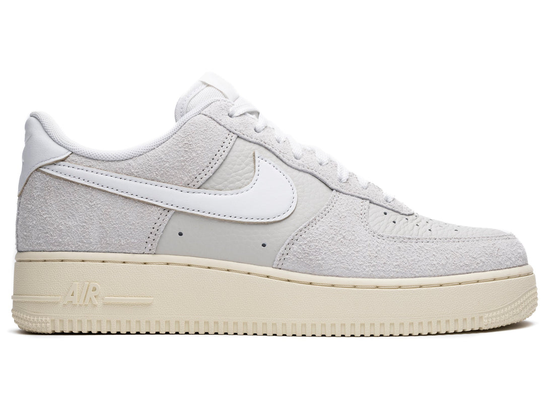 Nike Air Force 1 '07 LX