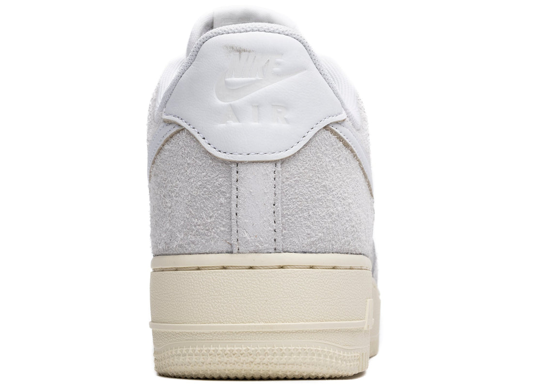 Nike Air Force 1 '07 LX