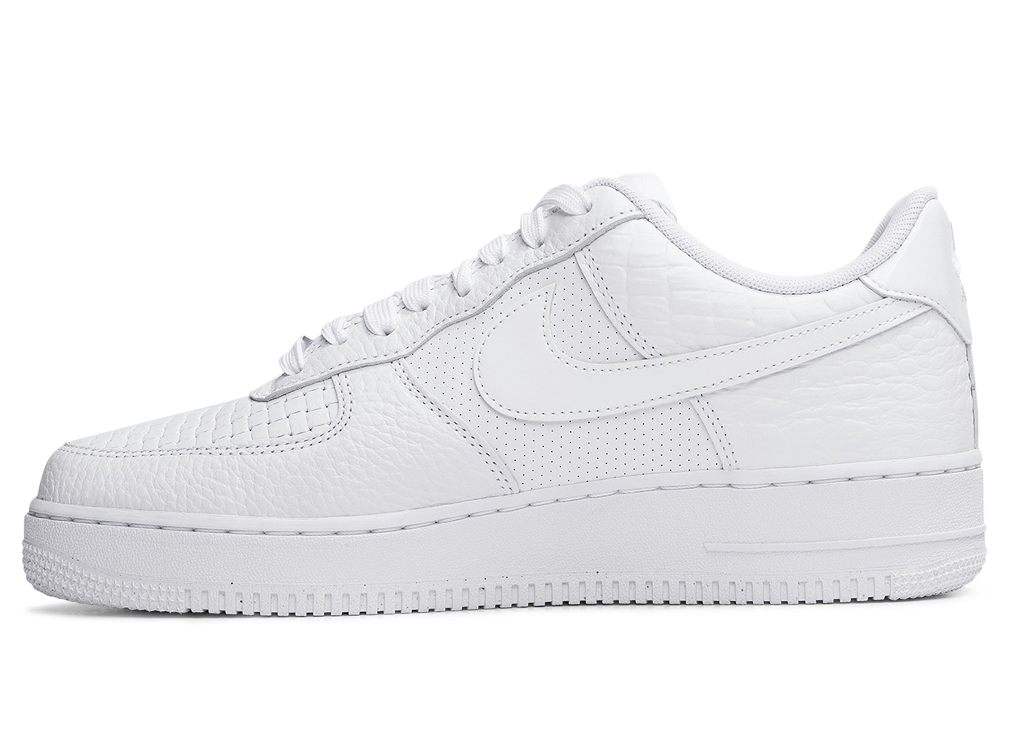 Nike Air Force 1 07 LX