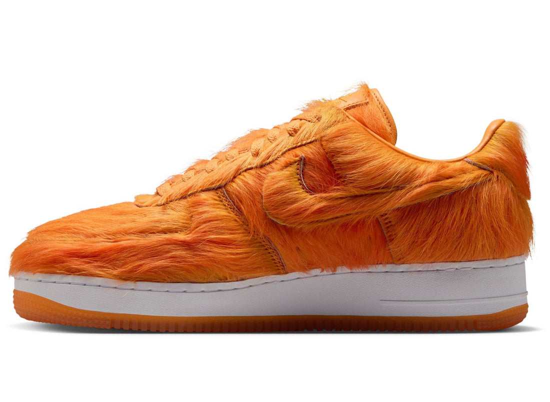 Nike Air Force 1 Low 'Orange Pony Hair' in Campfire Orange / Sunset