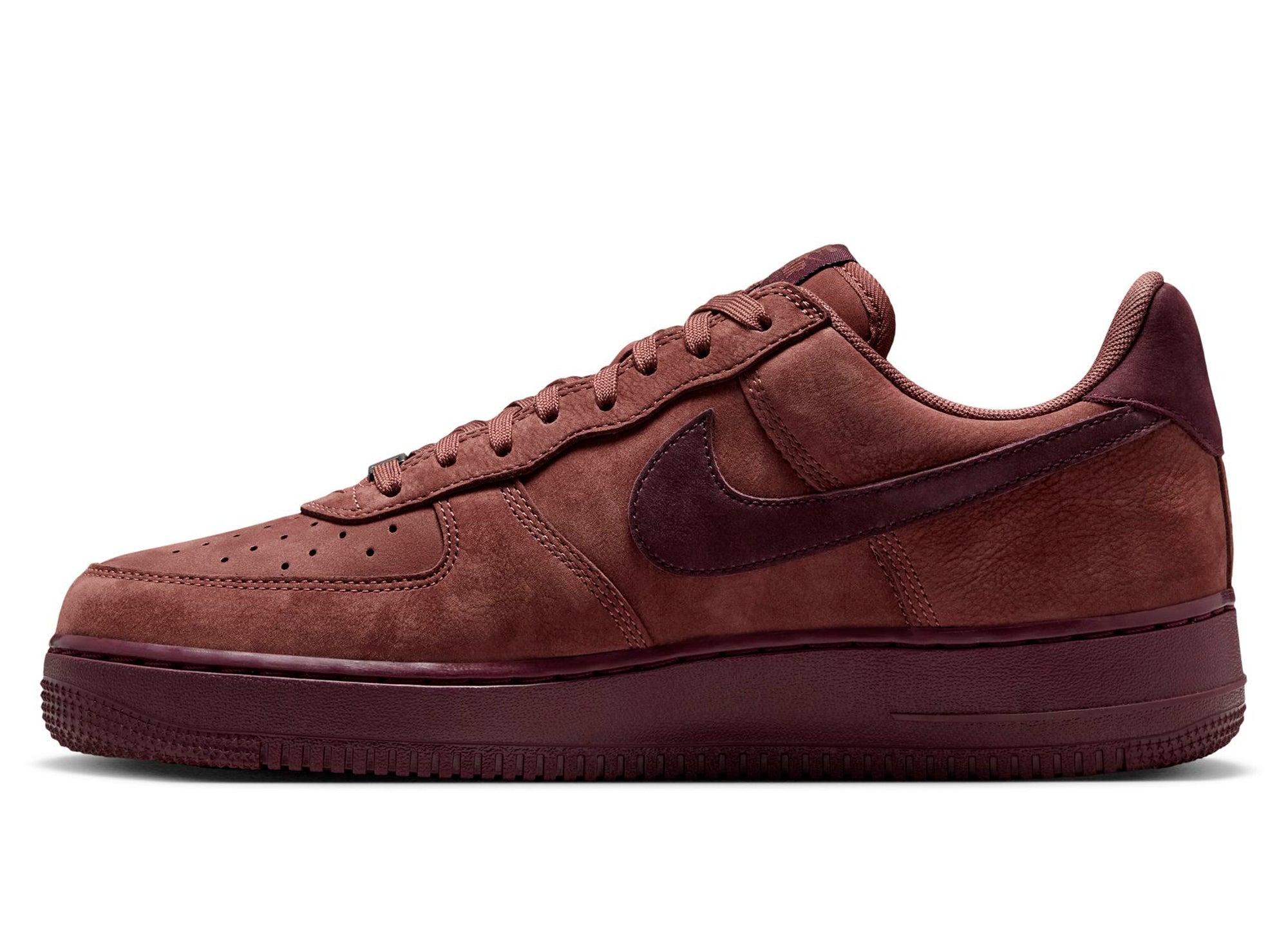 Nike Air Force 1 Low Retro Premium QS in Red Sepia