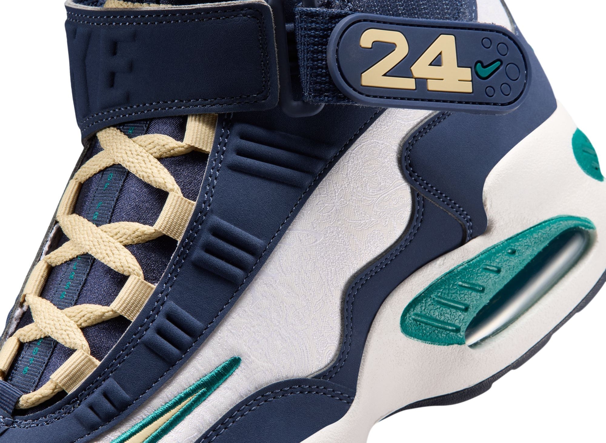 Nike Air Griffey Max 1 in Midnight Navy / Team Gold