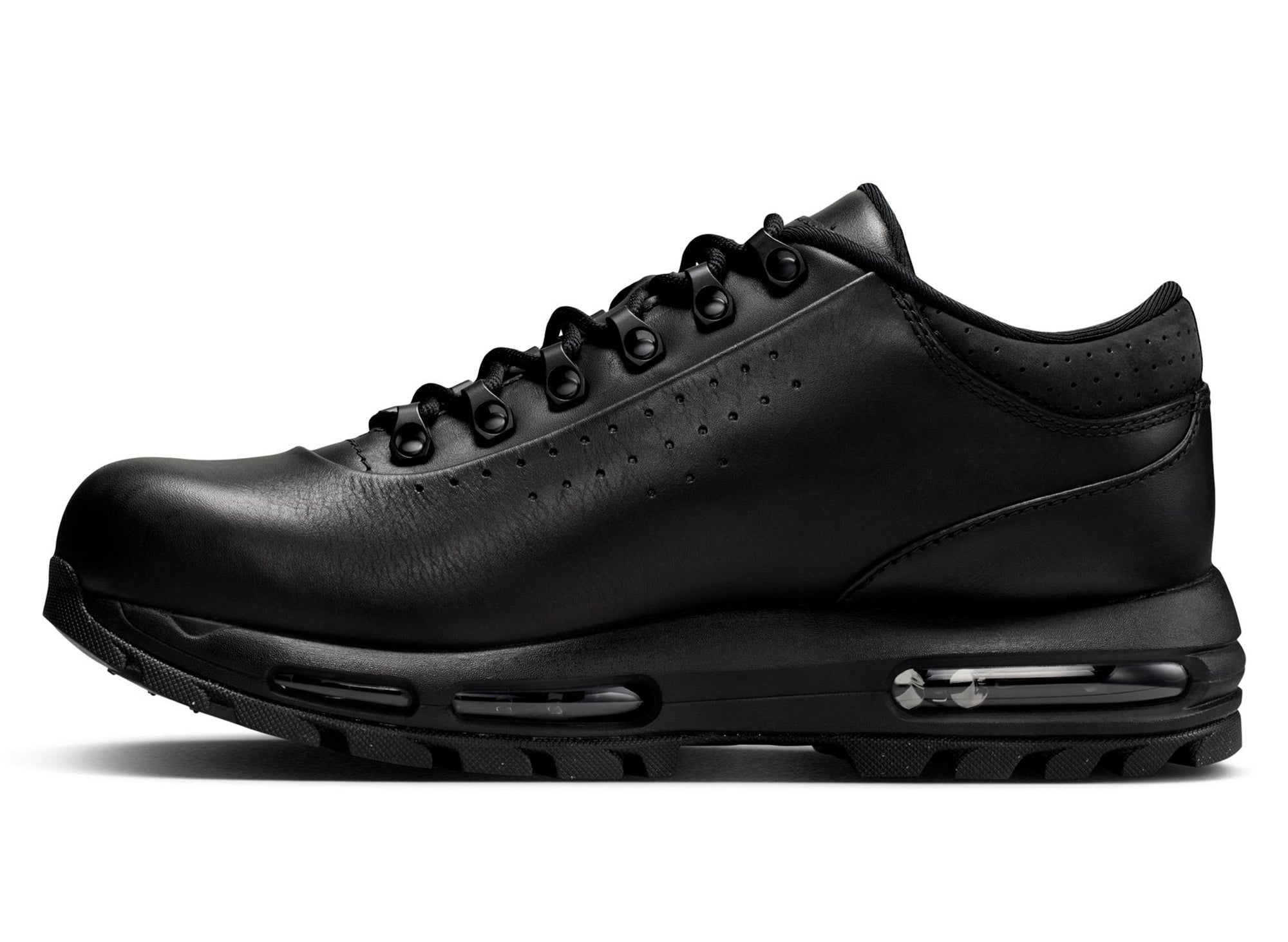 Nike Air Max Goadome Low SP in Black