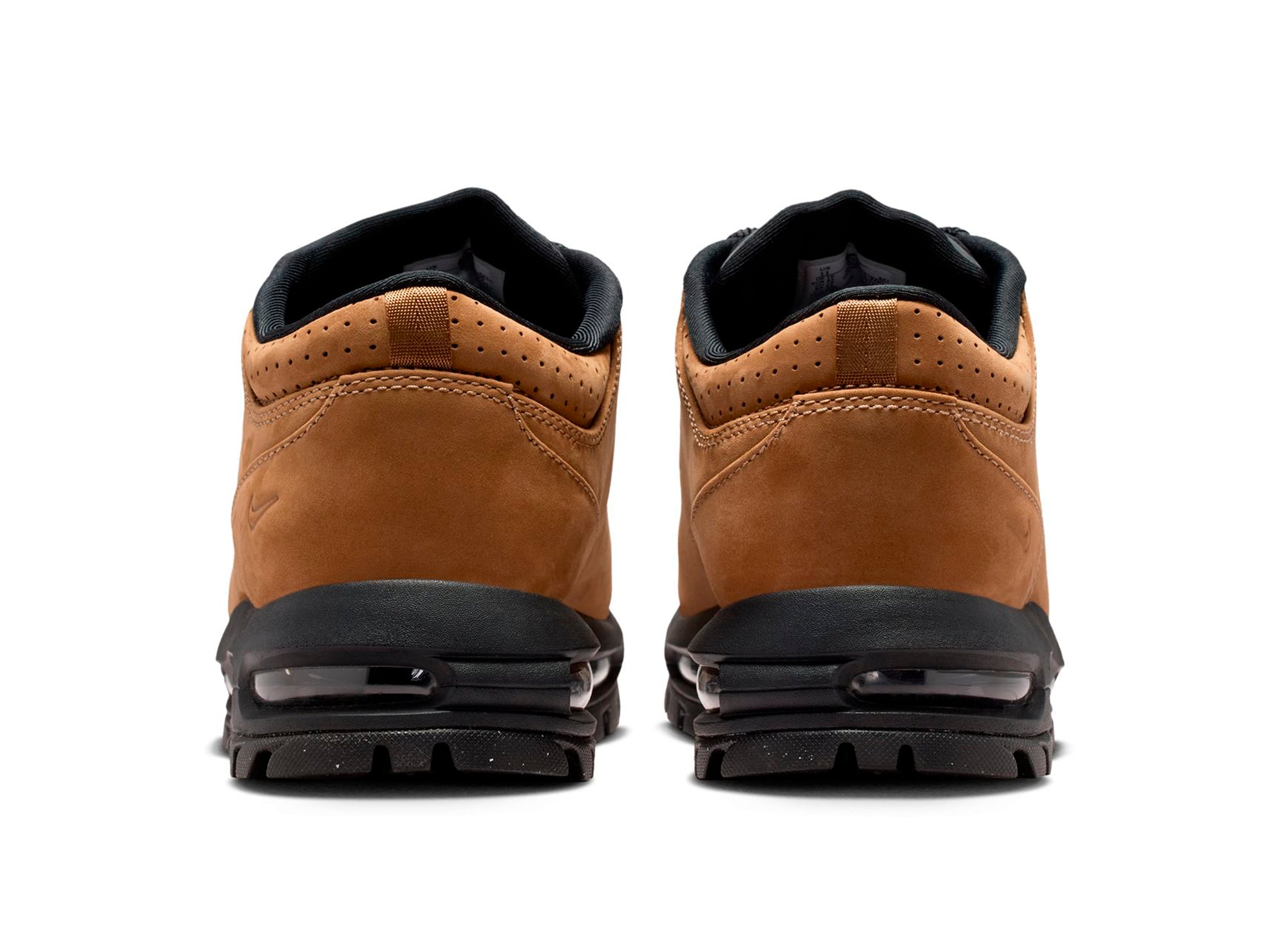 Nike Air Max Goadome Low SP in Taupe