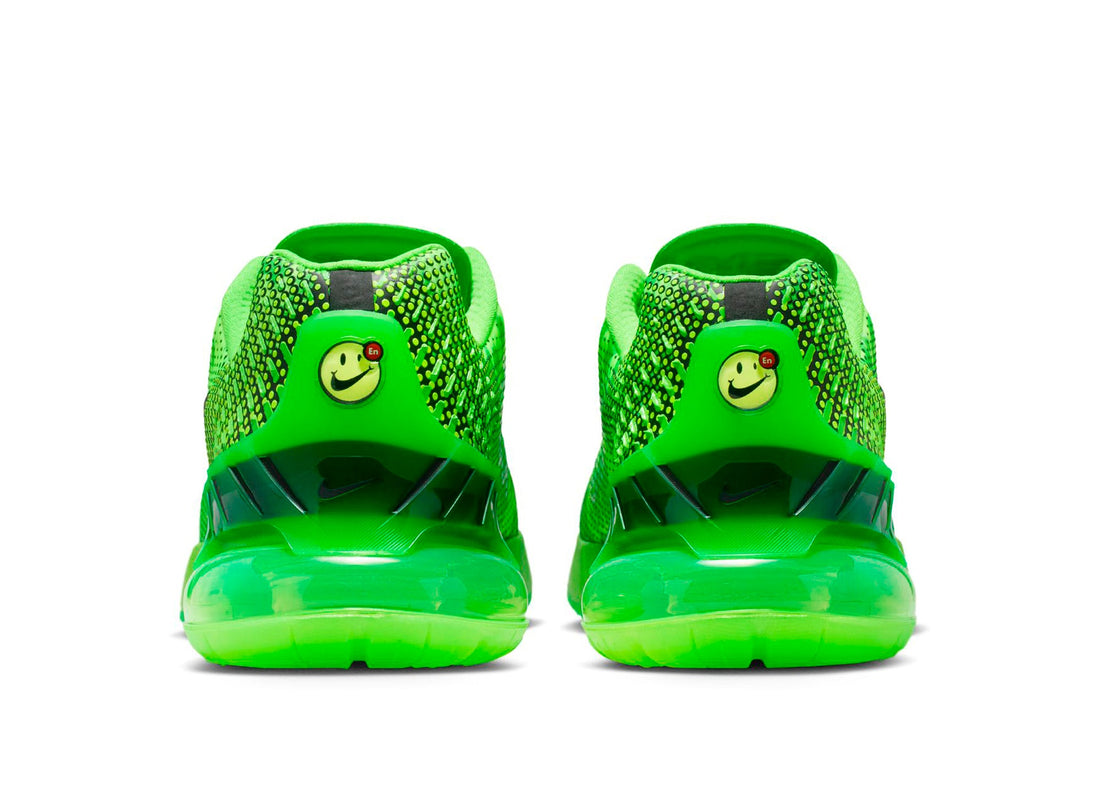 Nike Air Max Phoenix NRG in Green Strike