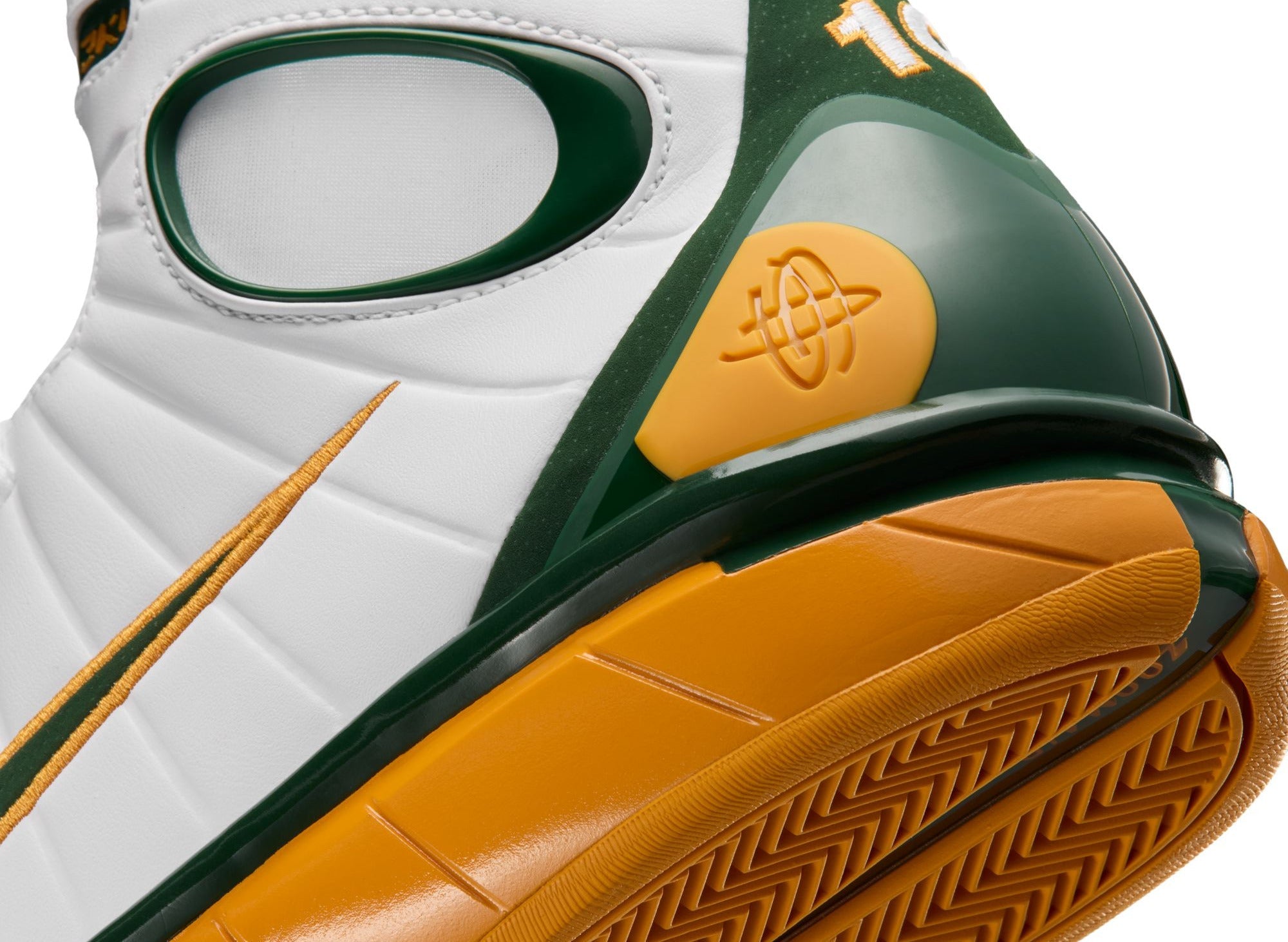 Nike Air Zoom Huarache 2K4 'Sue Bird' in White / Deep Forest / Canyon Gold