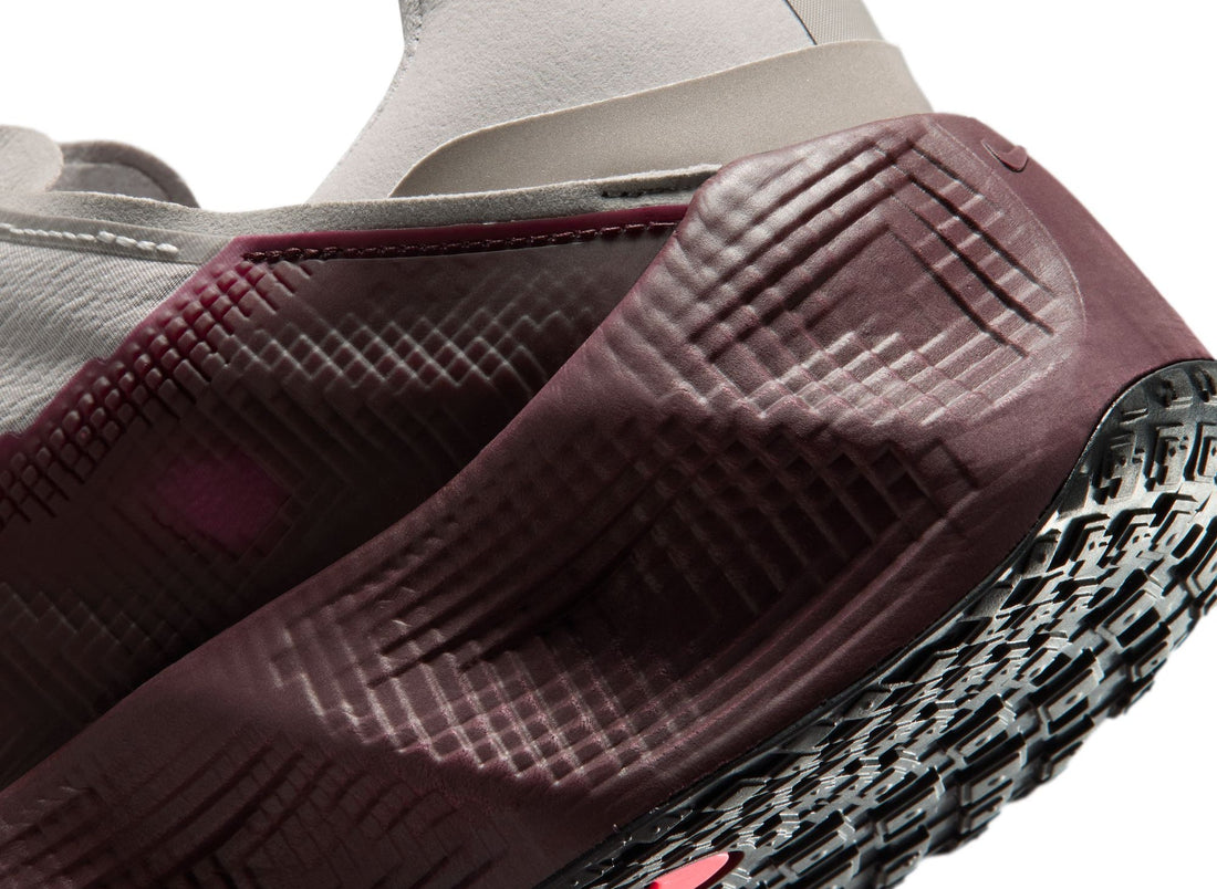 Nike Ava Rover in College Grey / Bright Crimson