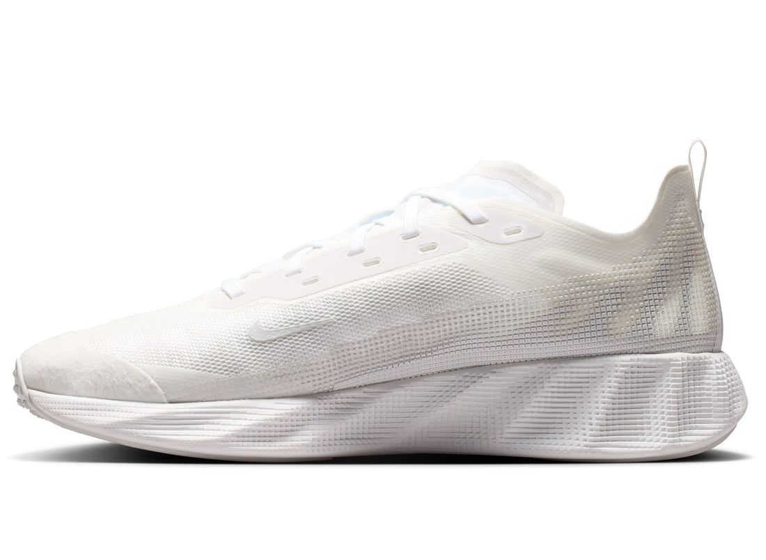 Nike Ava X Mesh in White