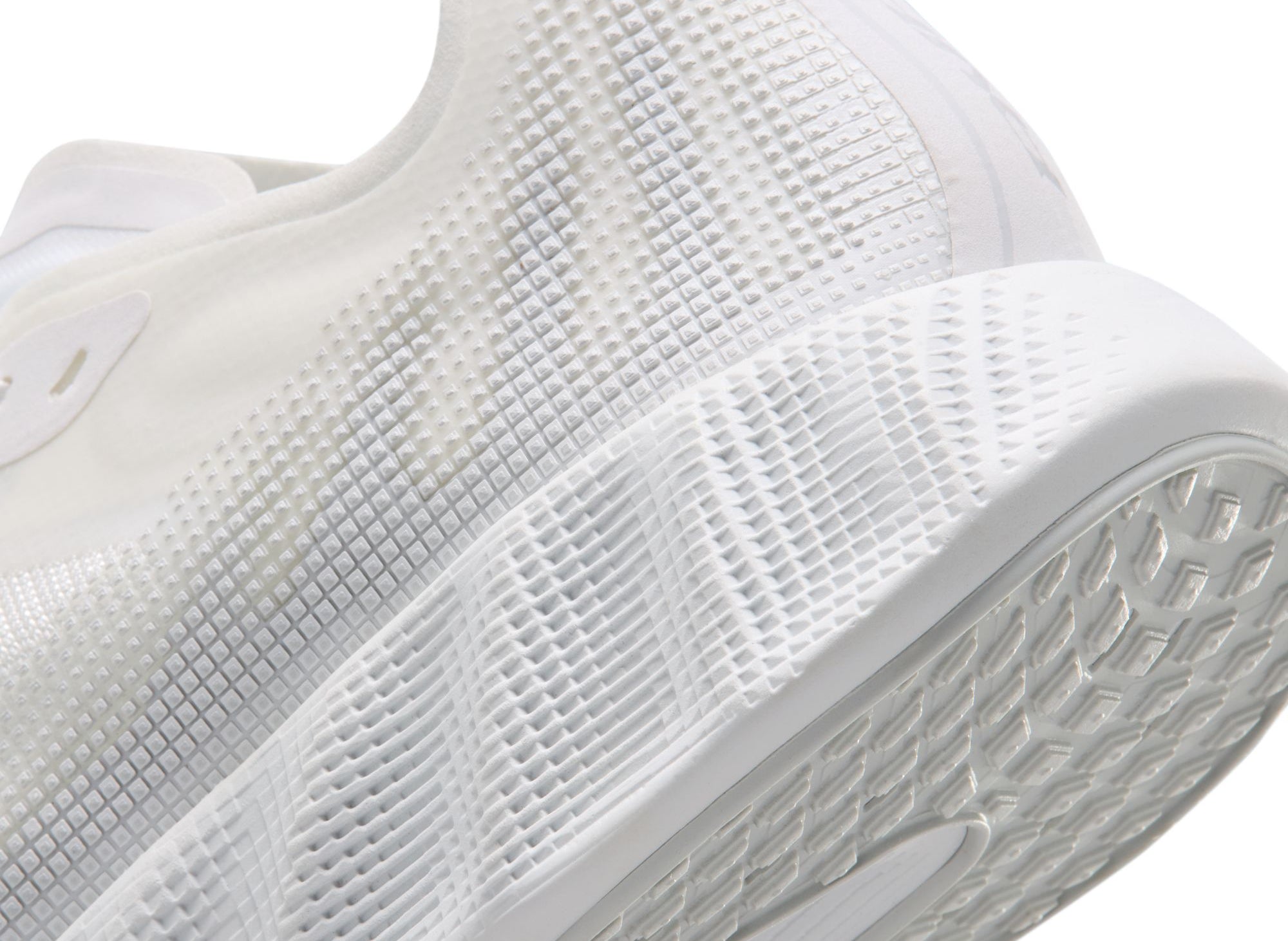 Nike Ava X Mesh in White