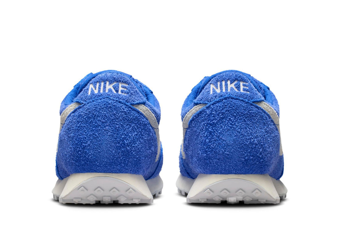 Nike Daybreak SP in Hyper Royal