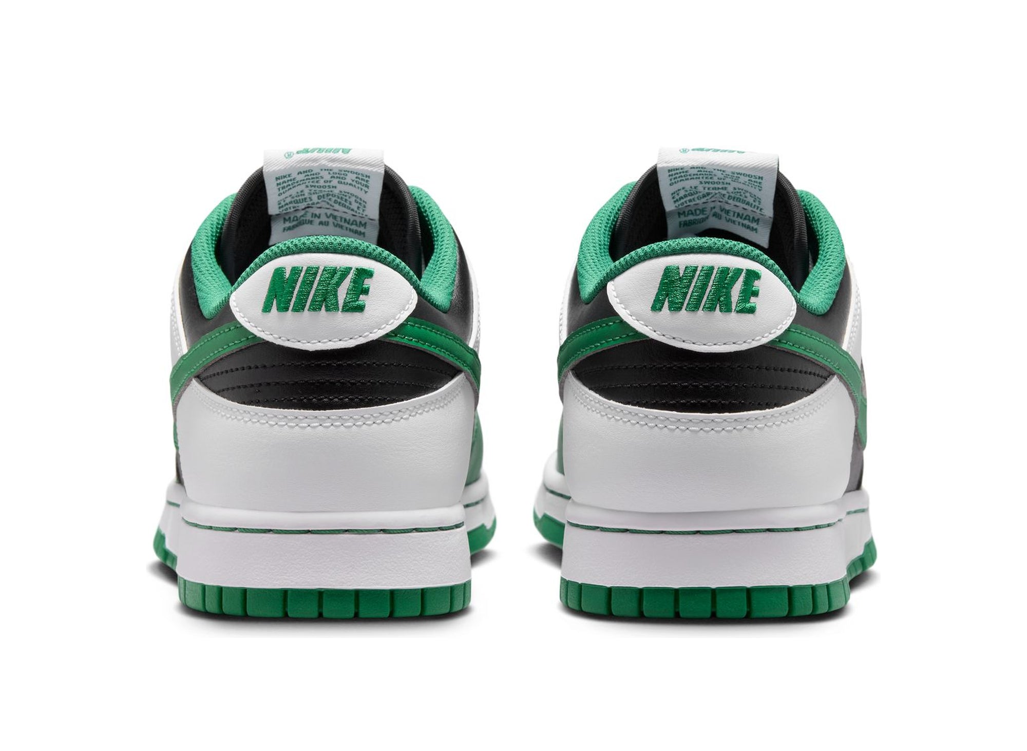 Nike Dunk Low Retro in Black / Clover