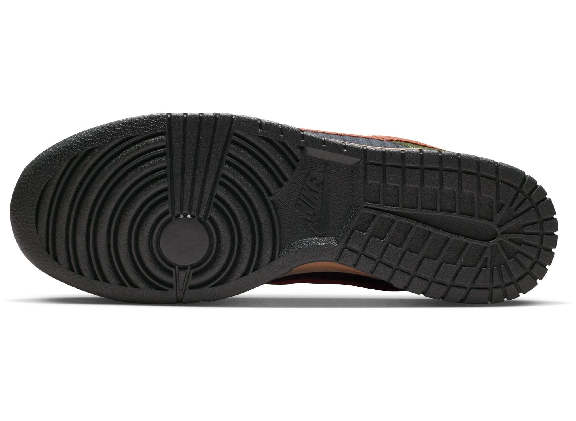 Nike Dunk Low Retro Premium in Light British Tan / Cinnamon