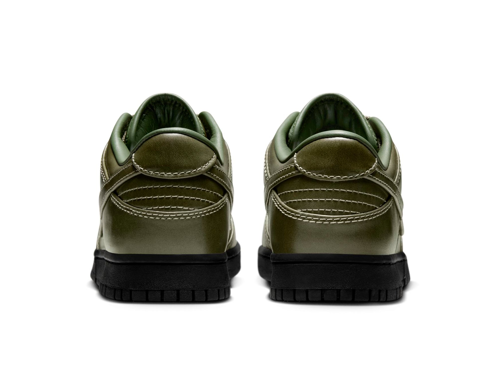 Nike Dunk Low Retro Premium QS in Army Olive