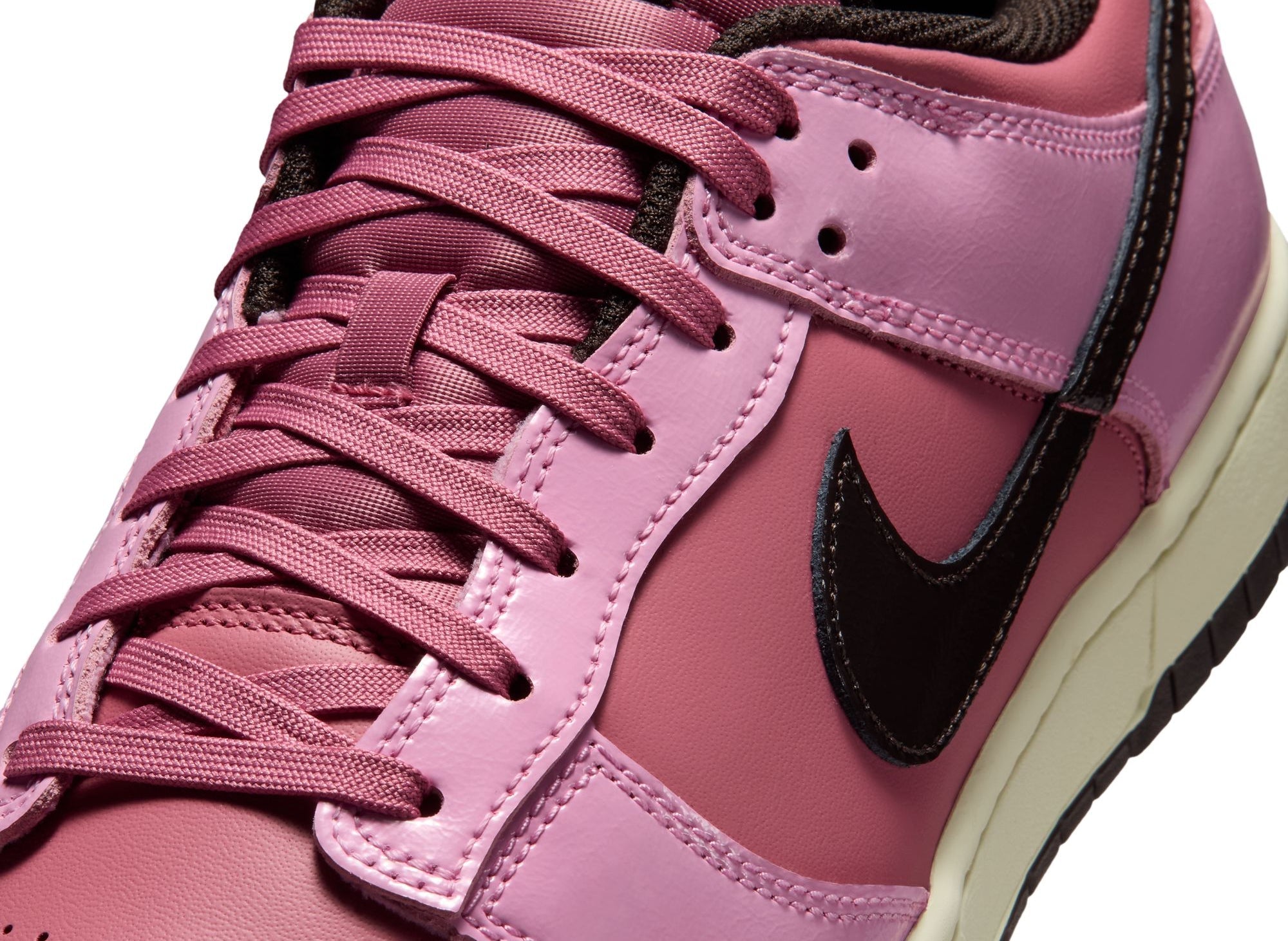 Nike Dunk Low Retro in Pink Rise / Velvet Brown