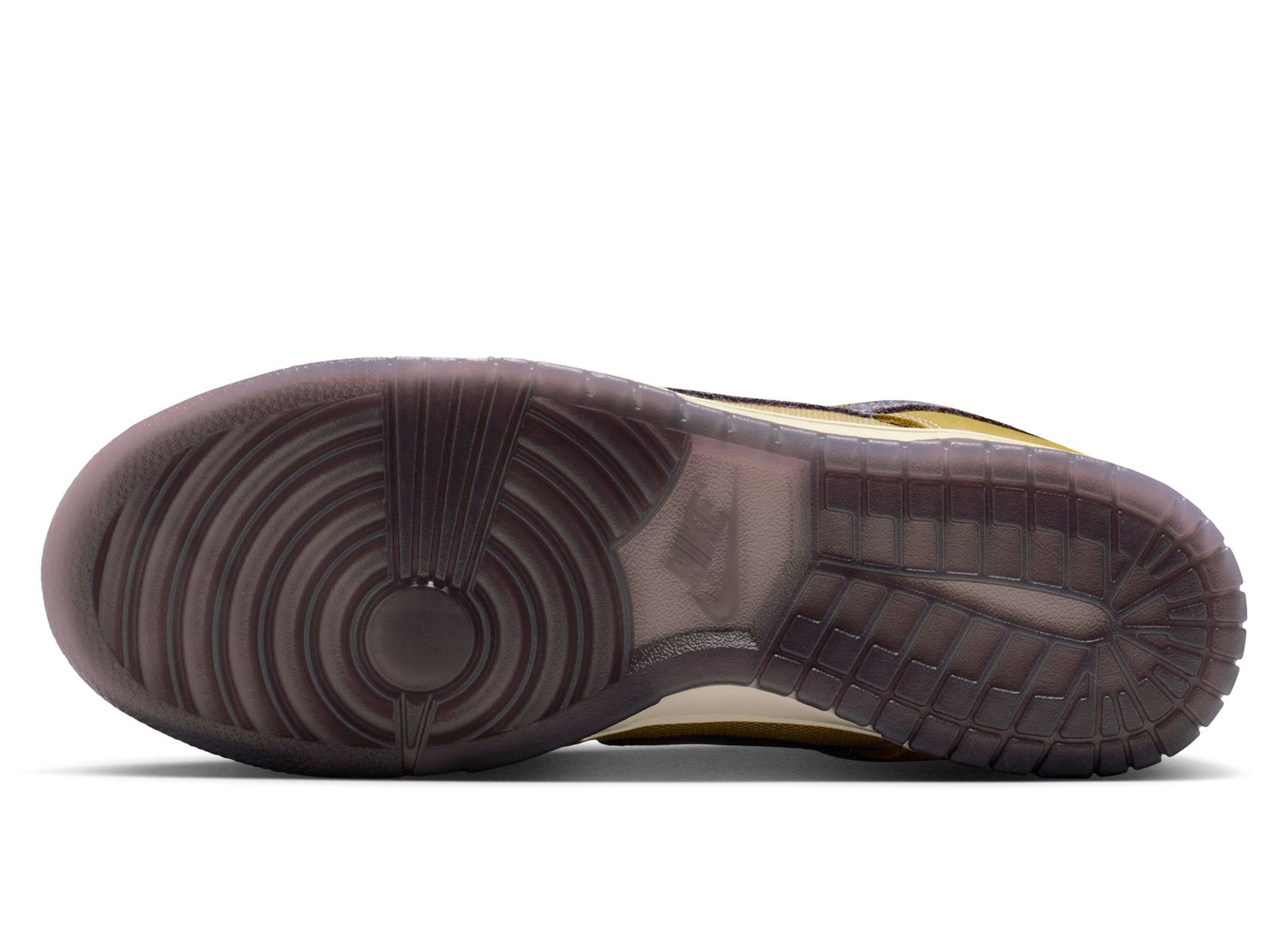 Nike Dunk Low Retro SE in Buff Gold / Dark Raisin