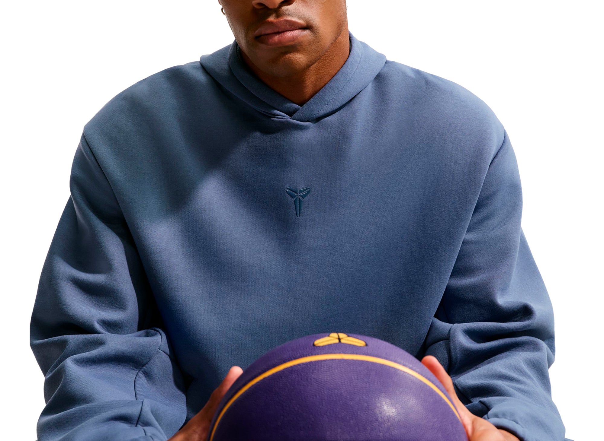 Nike Kobe Dri-FIT Pullover Basketball Hoodie in Diffused Blue