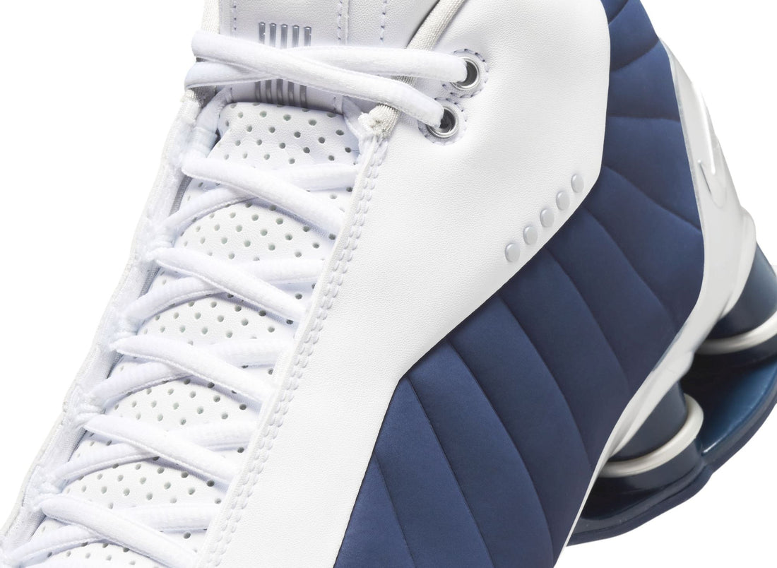 Nike Shox BB4 in White / Midnight Navy