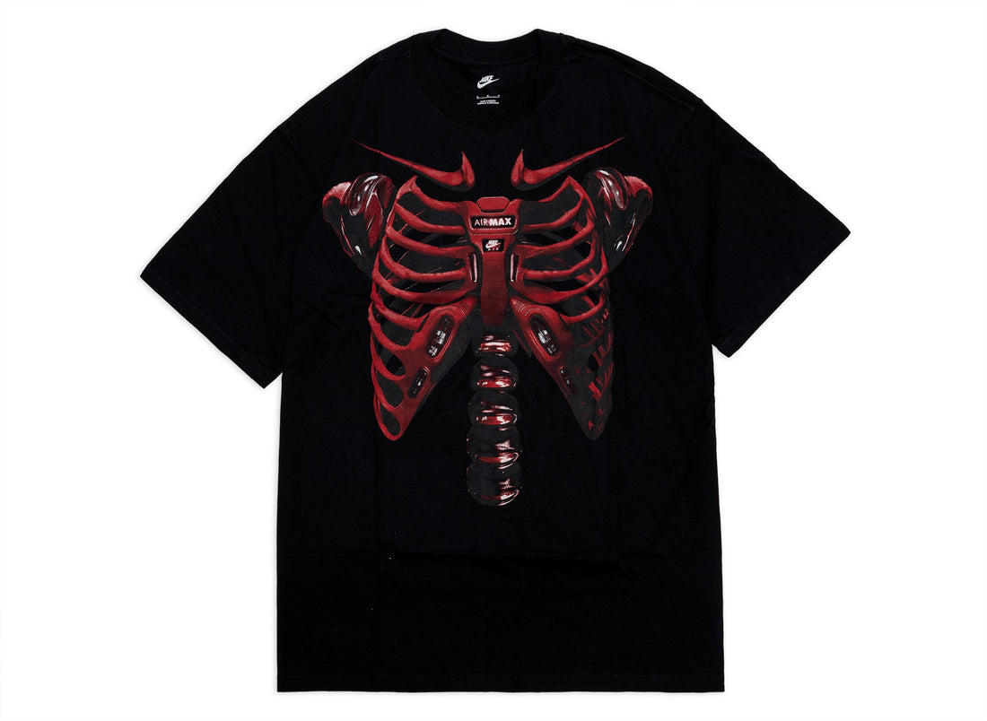Nike Sportswear Max90 Tee in Team Crimson
